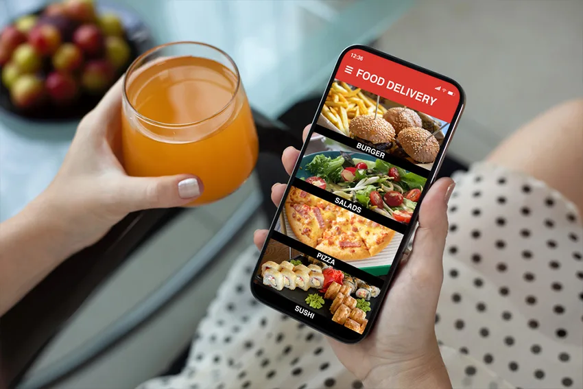 Online Marketing For Restaurants: 11 Digital Strategies To Attract More Customers