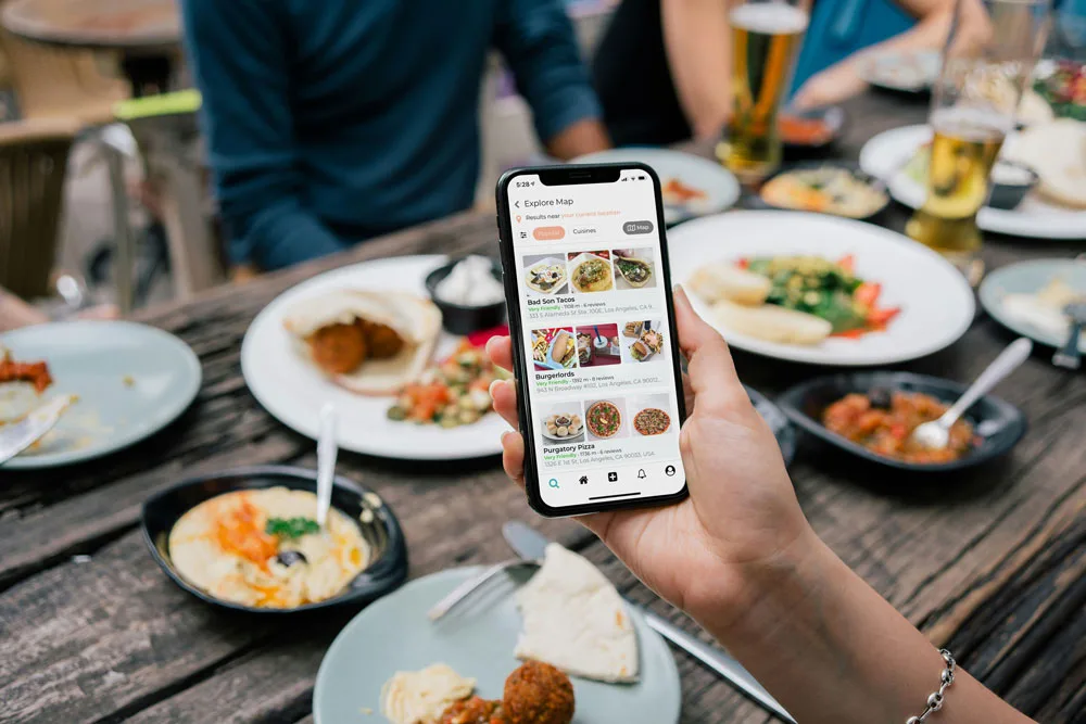 How a Custom Restaurant App Can Turn First-Time Diners into Regulars